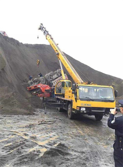 灵宝上犹道路救援